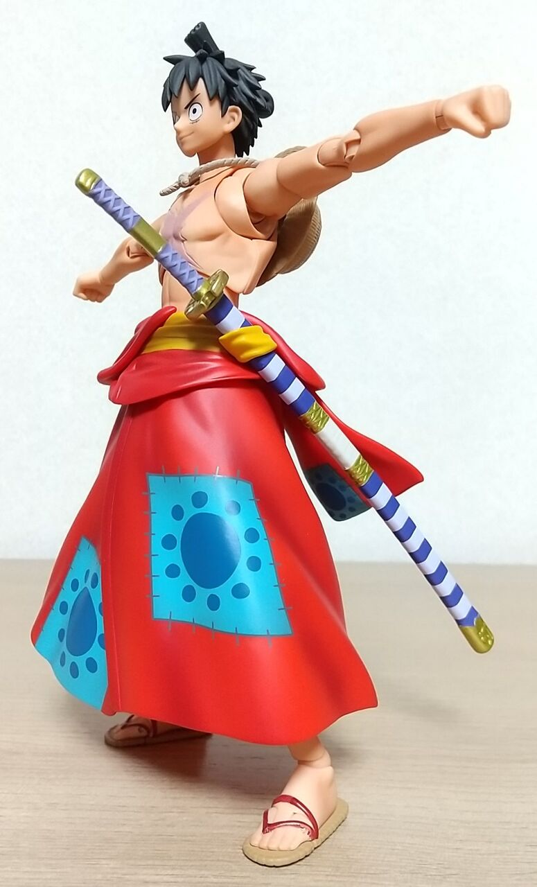 定番のお歳暮&冬ギフト ヴァリアブルアクションヒーローズ ONE PIECE ルフィ太郎 約175mm PVC製 塗装済み可動フィギュア colorful.hr