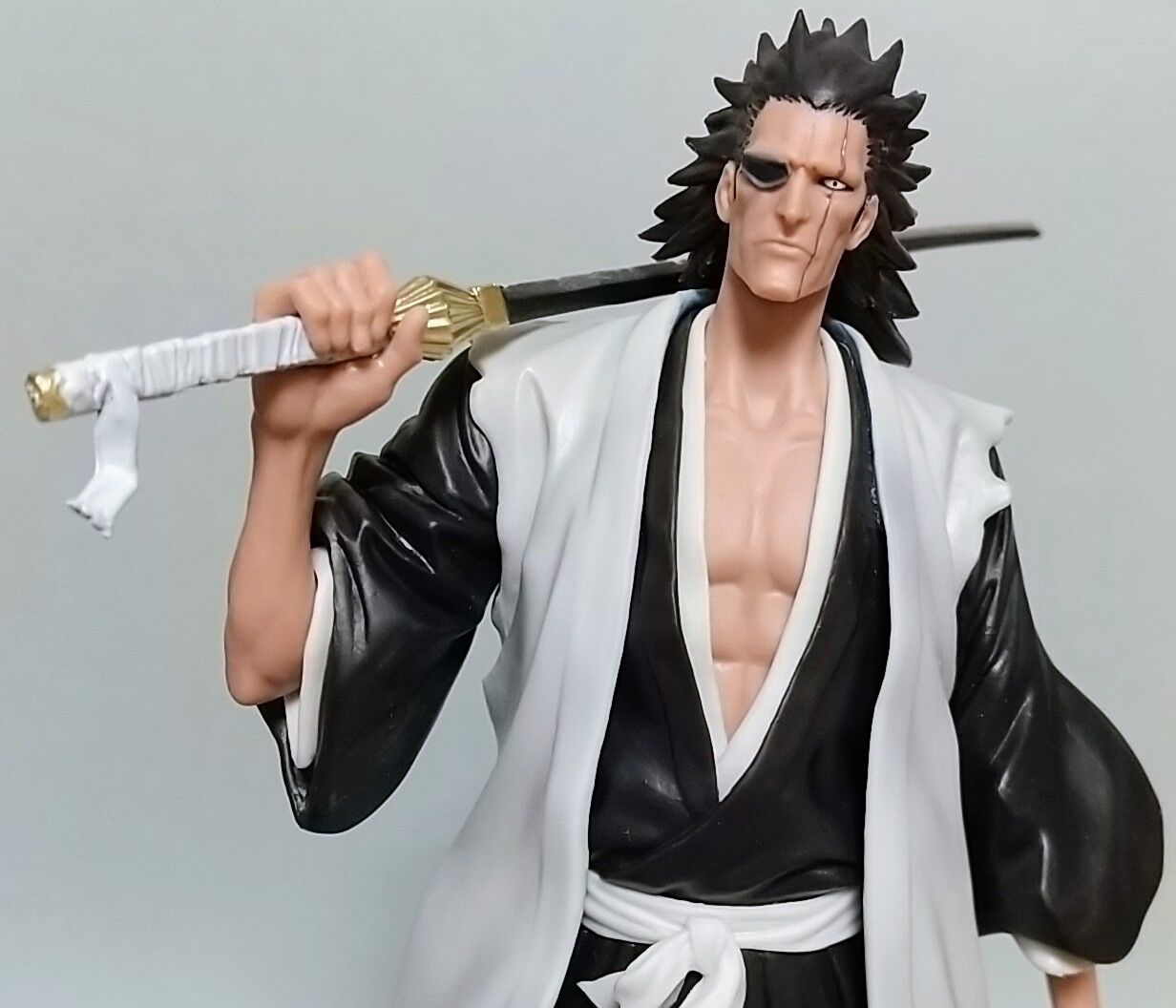 フィギュアBLEACH 千年血戦篇 一番くじ ラストワン賞 更木剣八