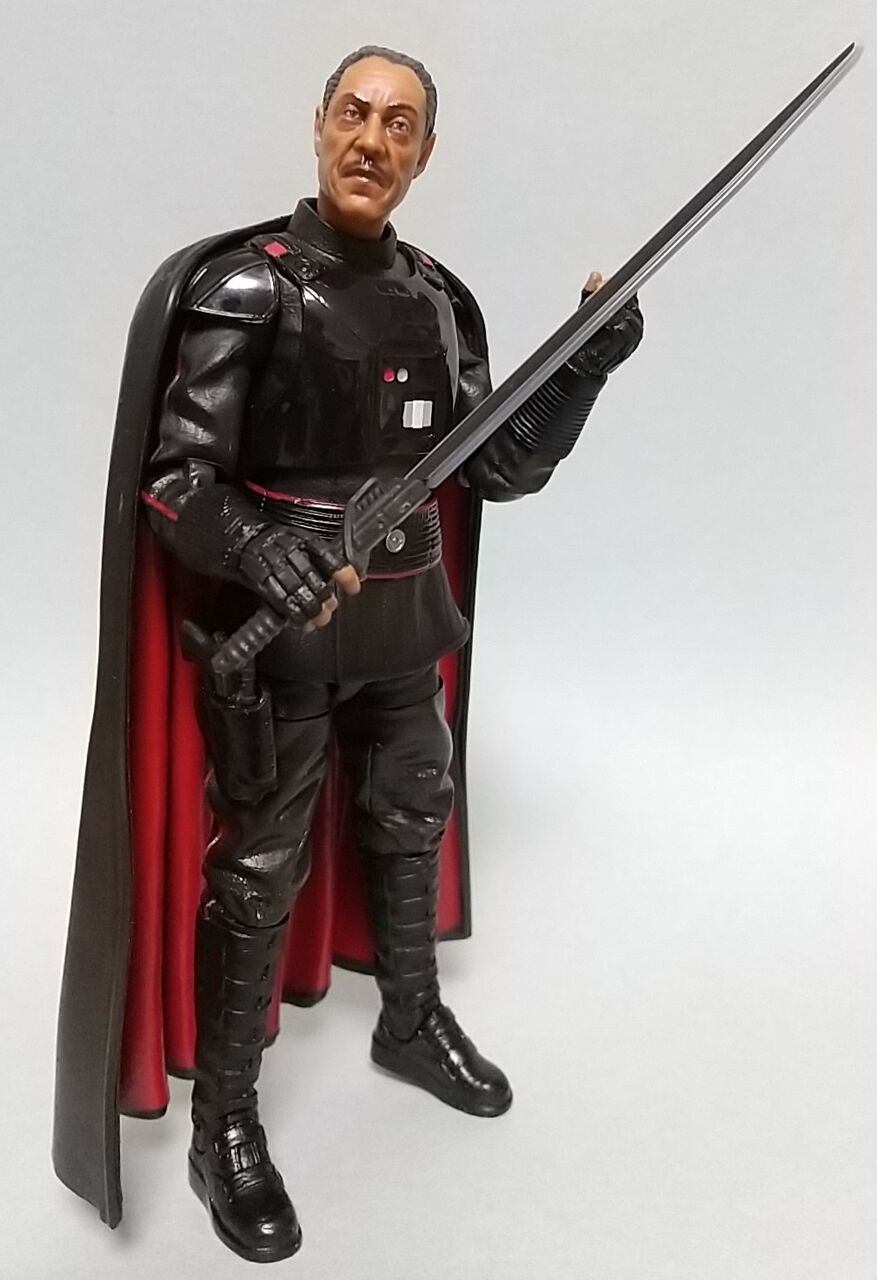 ハズブロ　スターウォーズ  ブラックシリーズFX　マンダロリアン　ダークセイバー Amazon.co.jp: ハズブロ(Hasbro)スター・ウォーズ STAR WARS