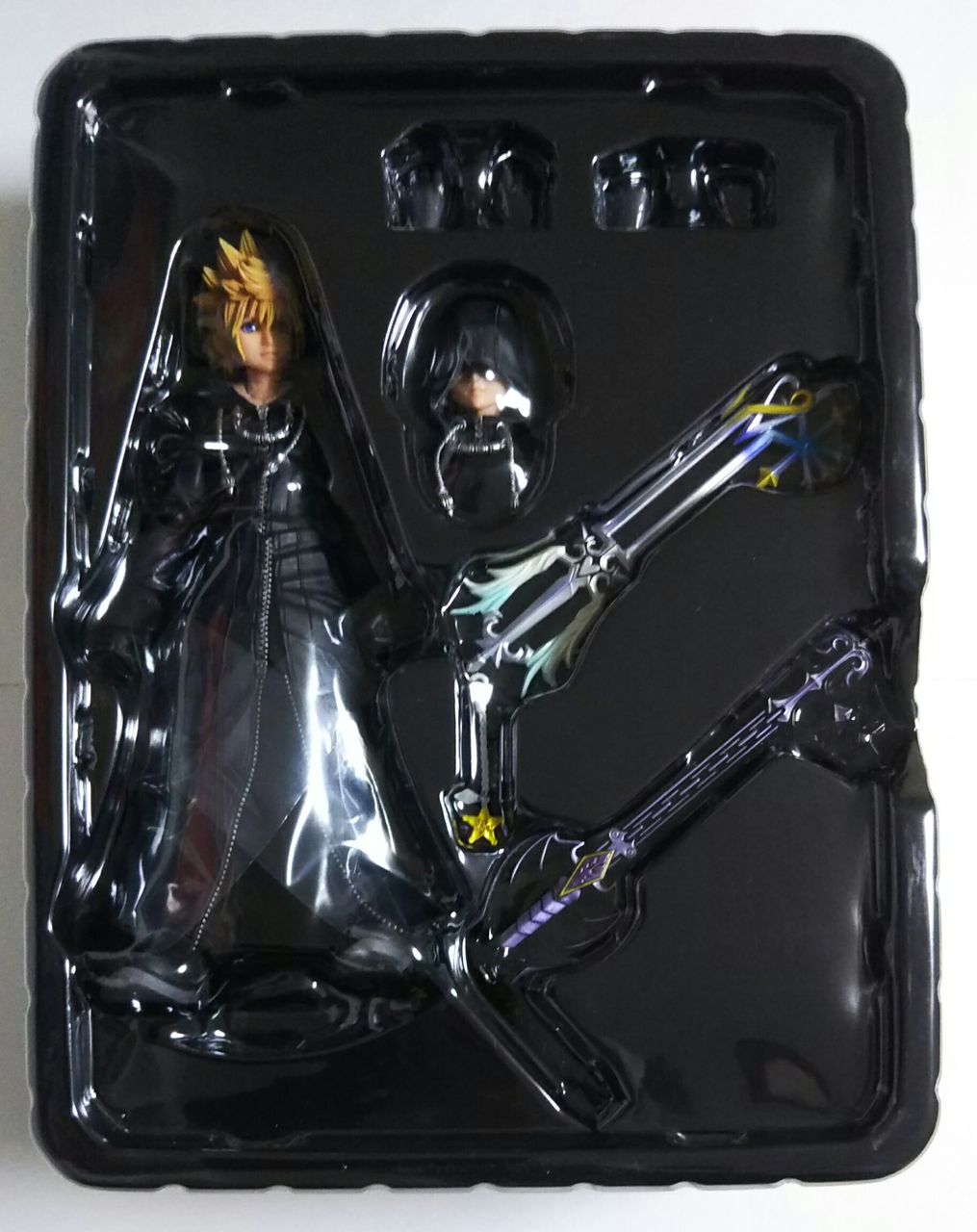 プレイアーツ改 KINGDOM HEARTSII ロクサス Amazon.co.jp: PLAY ARTS改 KINGDOM HEARTSII ロクサス -XIII