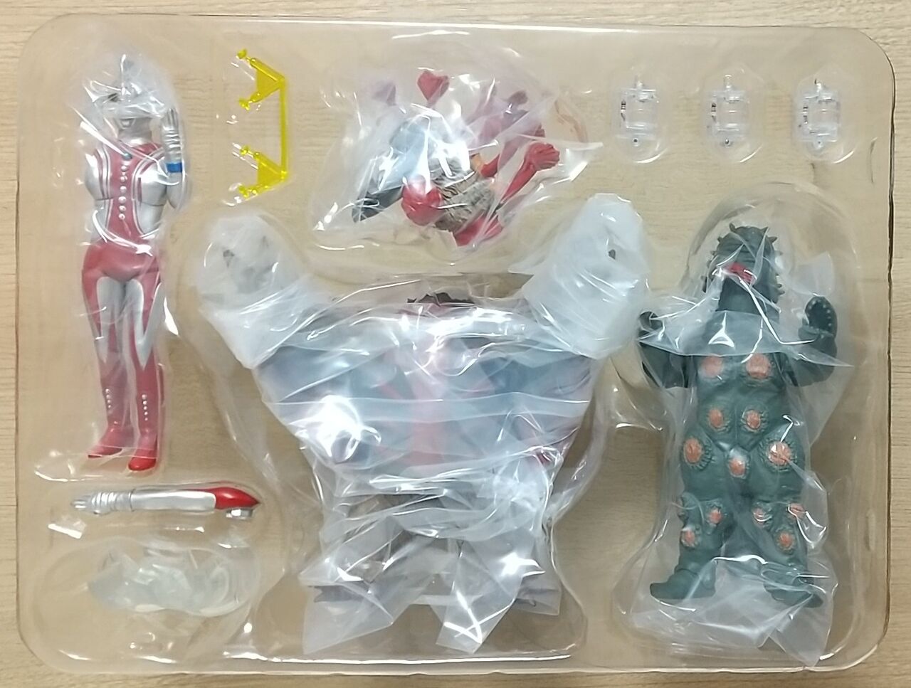 ウルトラの母、バードン、ケムジラの3体セット】アルティメット ウルトラの母、バードン、ケムジラの3体セット】アルティメット