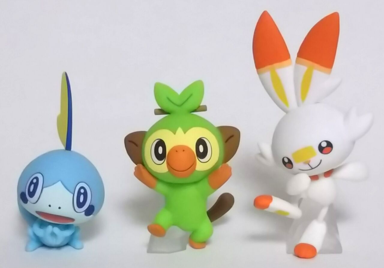 ポケモン剣 盾 発売日特集part2 Nintendo Switch ポケットモンスター ソード シールド ポケモンセンター予約購入特典 コンセプト アートブック オリジナルフィギュア Chaos Hobby Blog
