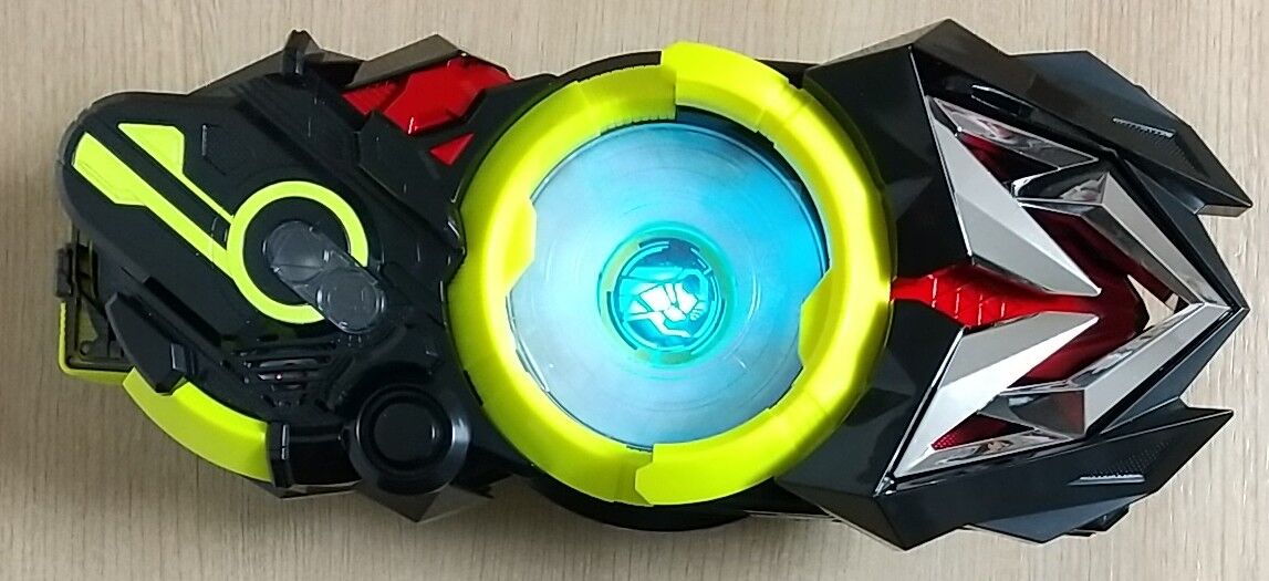 仮面ライダーゼロワン　DXメモリアルプログライズキーセット 飛電インテリジェンス SUPER BEST DXメモリアルプログライズキーセット SIDE A.I.M.S.