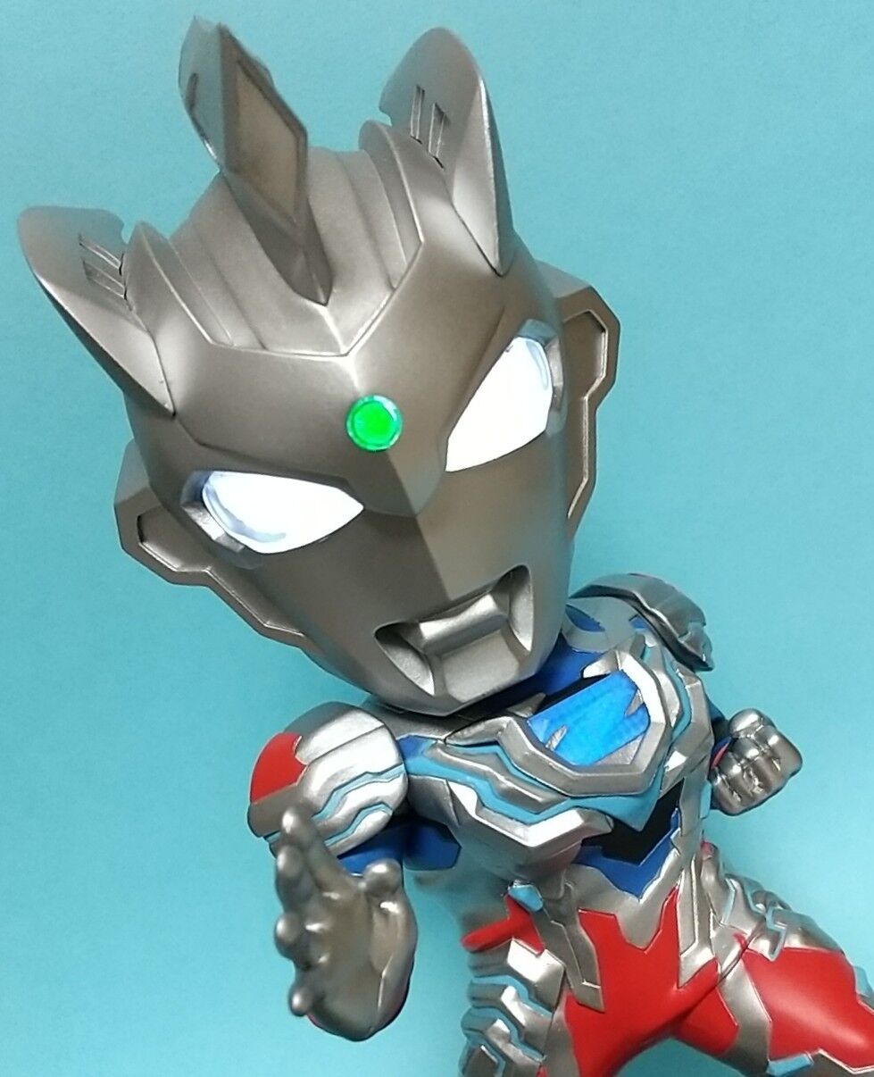 送料0円 ウルトラマン フィギュア デフォリアル ゼット