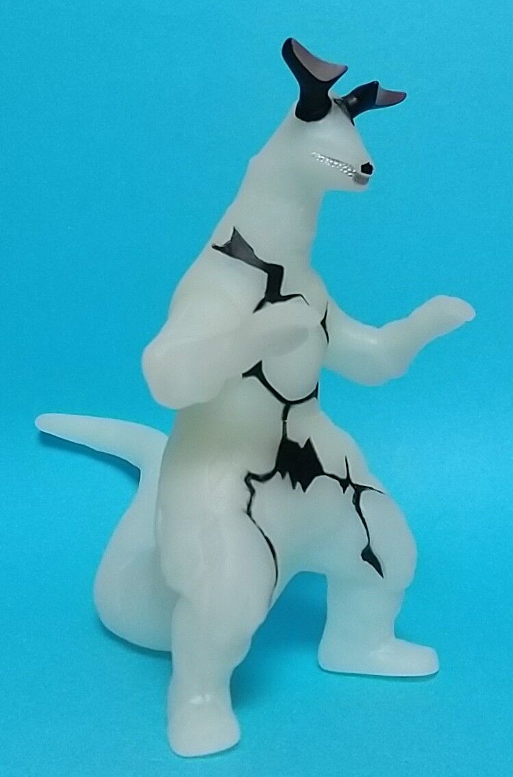 ウルサマの会場などで発売中！】ウルトラ怪獣シリーズ エレキング 蓄光