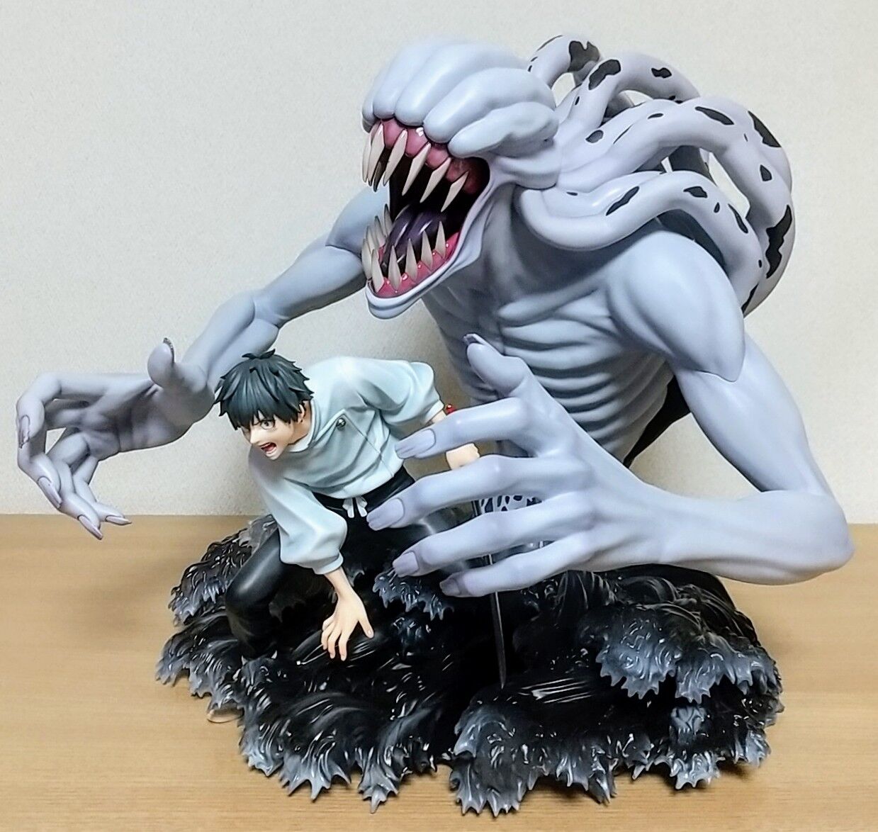 【呪物】困った時の結界ブレス！（2点おまとめ）くー商品 海外スタチューのような圧巻フィギュア】F:NEX 劇場版 呪術廻戦0 乙骨