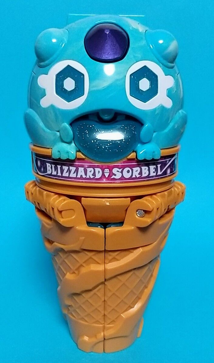 DX変身ベルトガヴ ブリザードソルベエゴチゾウ レジェンドライダーゴチゾウ Amazon.co.jp: [バンダイ(BANDAI)] 仮面ライダーガヴ DX