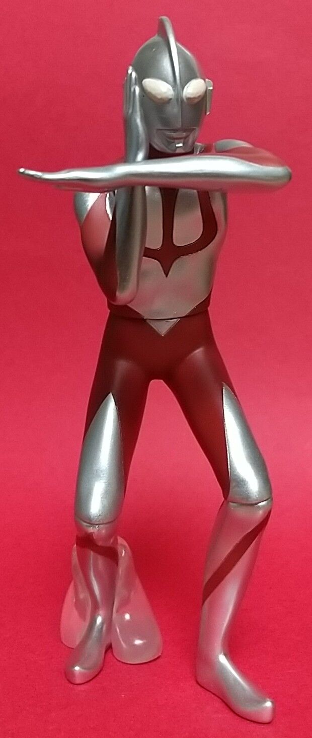 シン・ウルトラマンのスペシウム光線のソフビ】ムービー