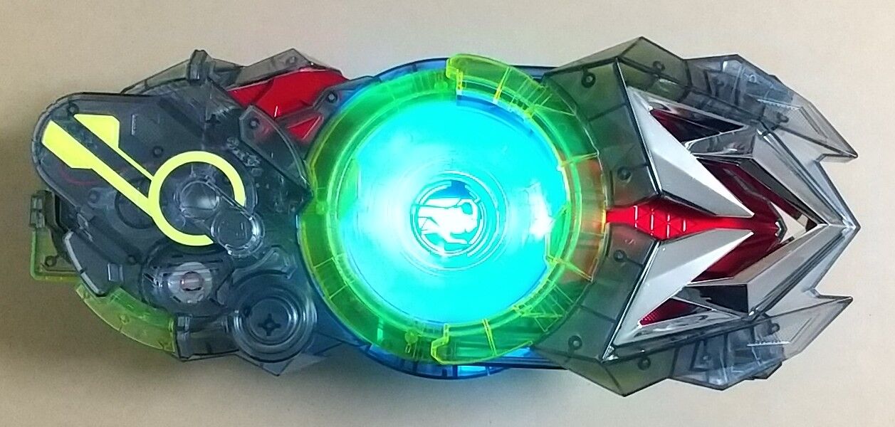仮面ライダーゼロワン DX飛電ゼロワンドライバー クリアカラー 仮面ライダーストア on X: 