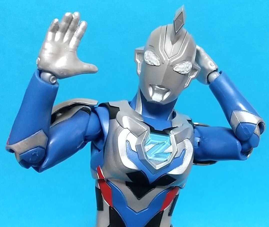 手首パーツは7種類も付属、ご唱和ください！】S.H.Figuarts