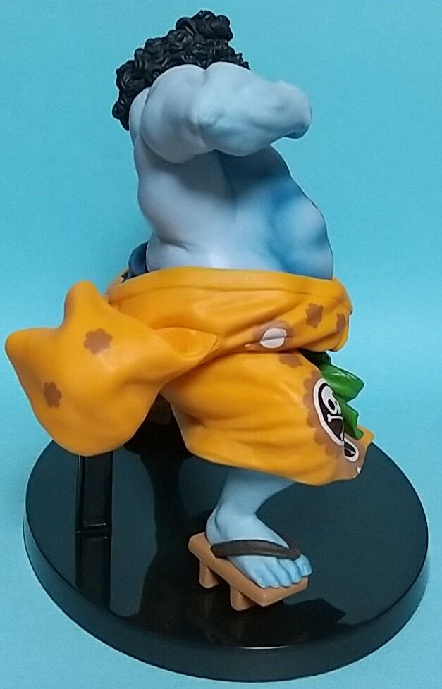 褌仕様のジンベエ！】ワンピース BANPRESTO WORLD FIGURE