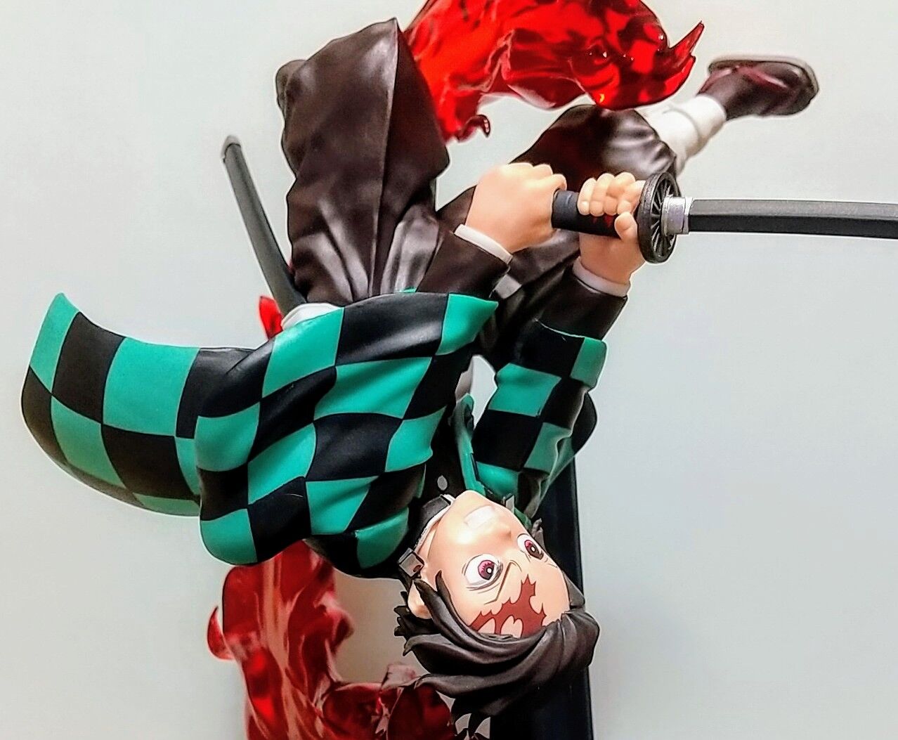 フランキー 炎のエフェクト付きフィギュア 美品】鬼滅の刃 炭治郎 フィギュア 炎のエフェクト付き - メルカリ