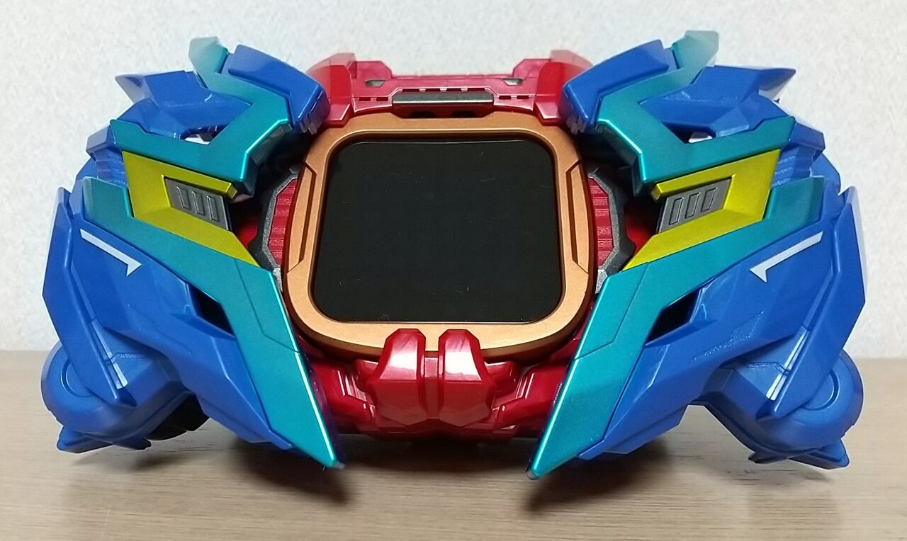 仮面ライダーリバイス】変身ベルト DXベイルドライバー&デ 仮面ライダーリバイス】変身ベルト DXベイルドライバー&デ