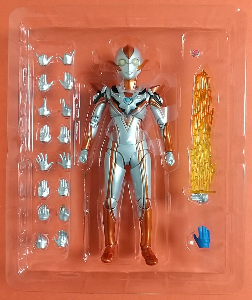 ゼロ用のハイタッチ手首も付属】S.H.Figuarts ウルトラウーマン