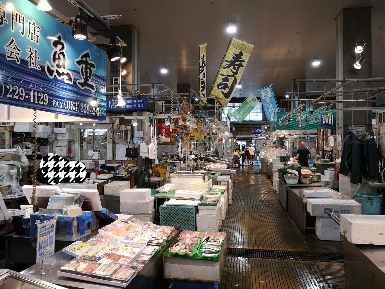 出来事コラム マーケットで朝食を 唐戸市場編 Keiの部屋