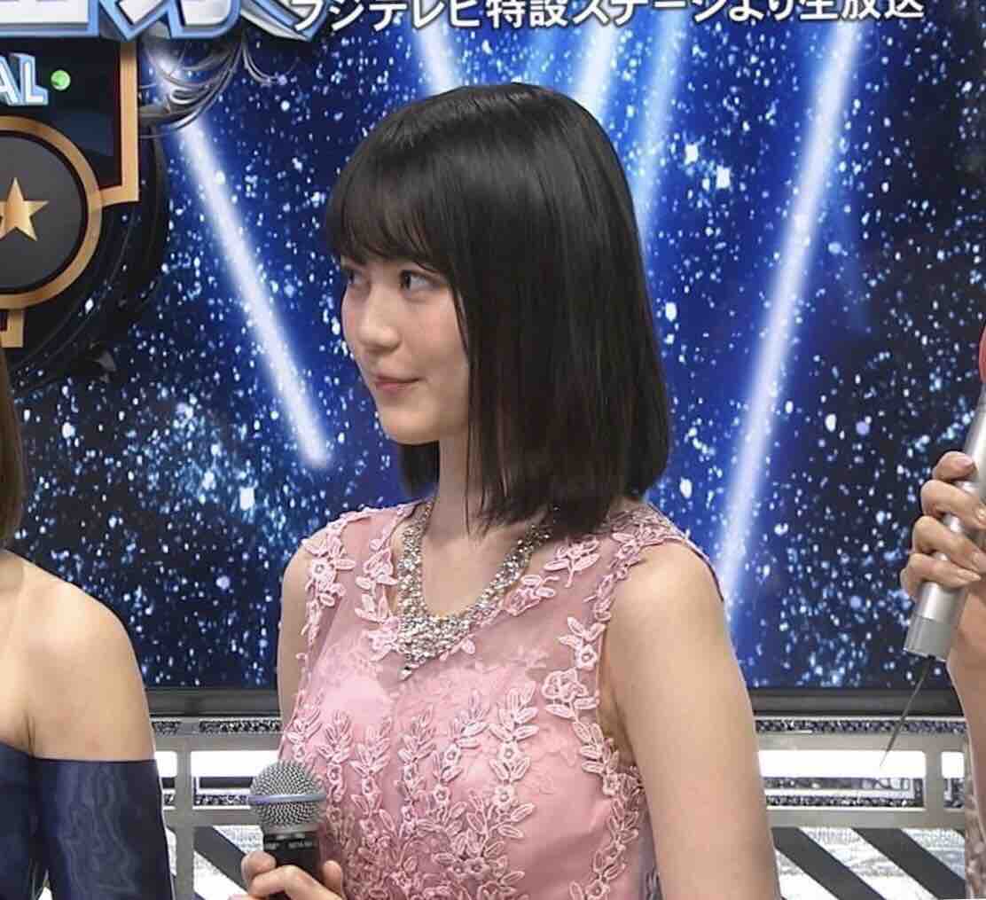 生田絵梨花の巨乳パイズリ : 妄想垂れ流し