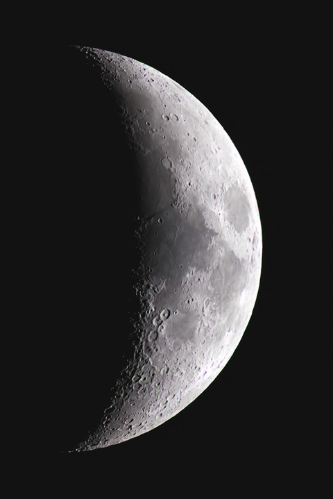 月齢5.9のお月様.2024.11.07.WebⅣ