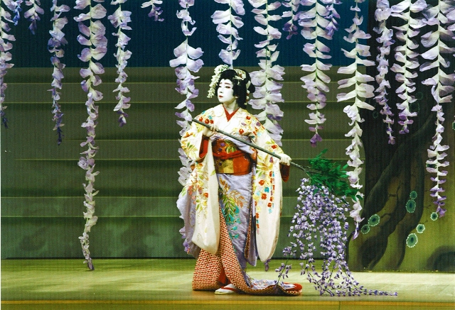 舞台写真3点＋藤娘ジグソーパズル未開封 長唄 藤娘」舞台写真 : 日本舞踊家 三代目若柳吉三次 の日々