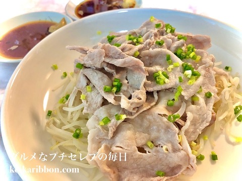 Pork-and-bean-sprout-salad