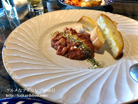 SteakBar-in-Dariguadalupe-Terrace-House3