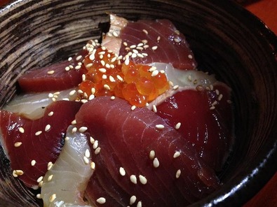 かなやまサルーン