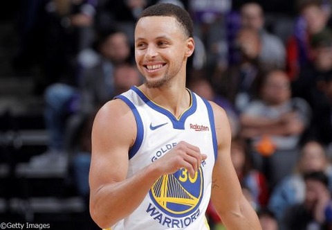 Nbaまとめ カリーは生涯ウォリアーズ宣言 超高額契約延長にサインか Nbaスポーツ速チャン Nbaまとめ カリーは生涯ウォリアーズ宣言 超高額契約延長にサインか Nbaスポーツ速チャン