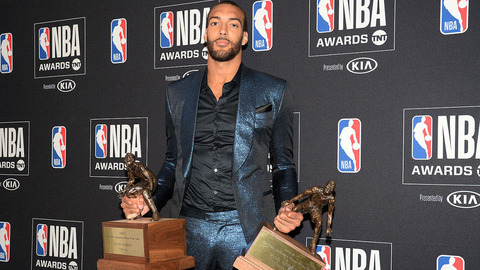 ジャズのルディ ゴベアが2020 21シーズンの最優秀守備選手賞に選出 Nba日本公式サイト The Official Site Of The Nba