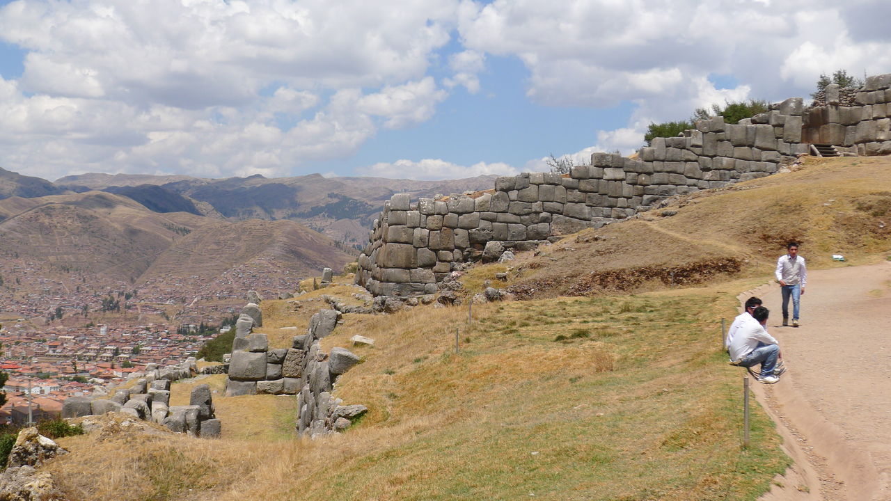 南米 ｎｙの旅 ２０１４ ３７ クスコ郊外遺跡巡り サクサイワマン 夢は枯れ野を