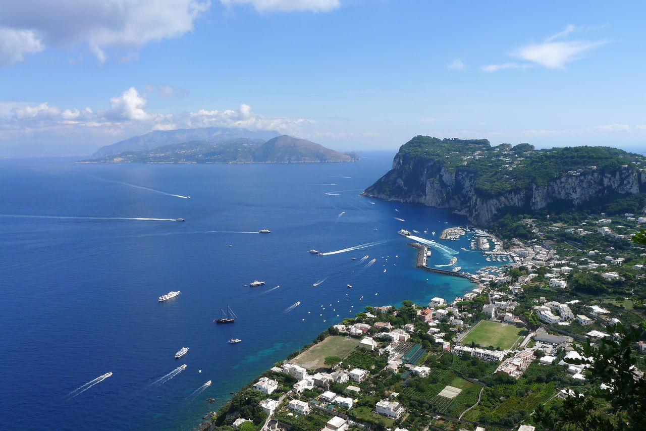 イタリア旅行記 28 ヴィラ サン ミケーレの絶景とカプリの街を散策 夢は枯れ野を イタリア旅行記 28 ヴィラ サン ミケーレの絶景とカプリの街を散策 夢は枯れ野を