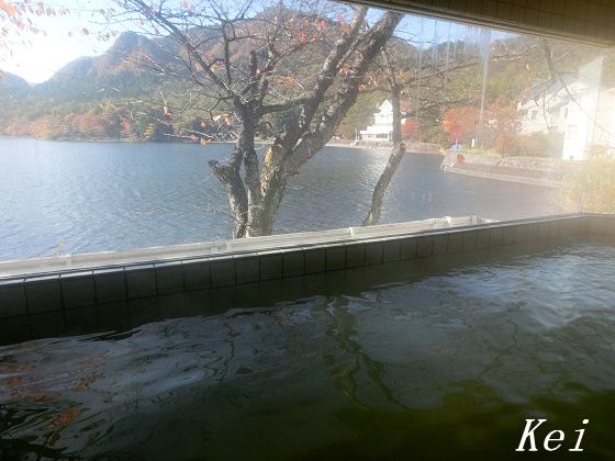 榛名湖温泉 2 レークサイドゆうすげ で日帰り温泉と 榛名湖の風景 群馬県高崎市 遊々 湯ったり ぶらり旅 ゆゆぶ 榛名湖温泉 2 レークサイドゆうすげ で日帰り温泉と 榛名湖の風景 群馬県高崎市 遊々 湯ったり ぶらり旅 ゆゆぶ