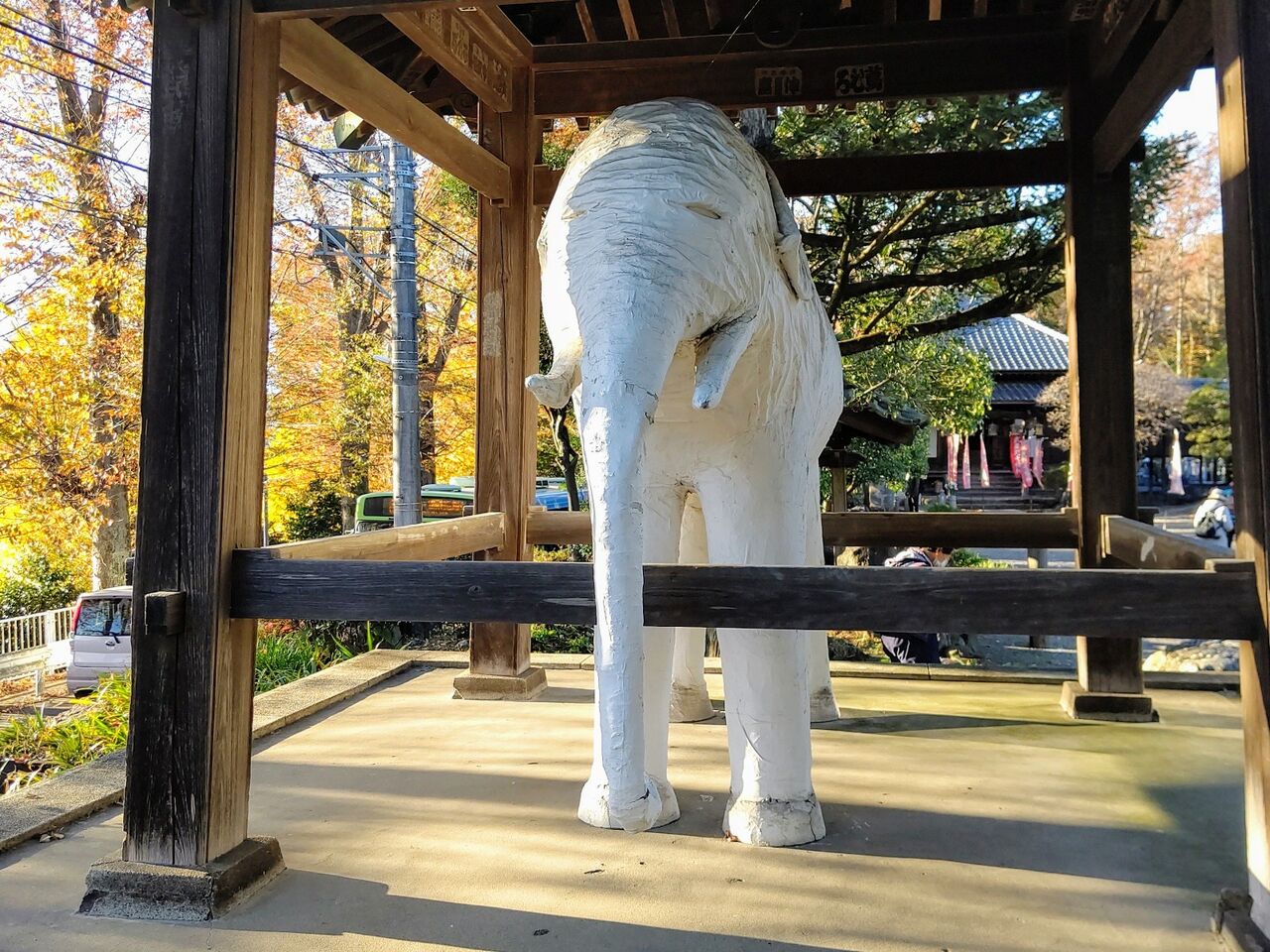 観音寺 ２ 象の像 ヤマノススメ聖地巡礼 埼玉県飯能市 ゆる山 湯ったり ぶらり旅 ゆゆぶ