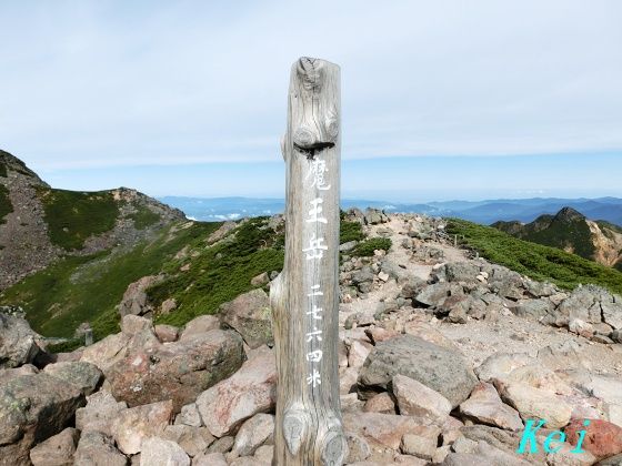 乗鞍岳 畳平 5 ちょこっと魔王岳に登って穂高連峰と槍ヶ岳を見てみよう 意外にやさしい魔王さま 岐阜県高山市 遊々 湯ったり ぶらり旅 ゆゆぶ 乗鞍岳 畳平 5 ちょこっと魔王岳に登って穂高連峰と槍ヶ岳を見てみよう 意外にやさしい魔王さま 岐阜県高山市 遊々 湯ったり ぶらり旅 ゆゆぶ