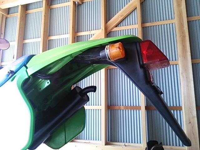 カワサキ KDX125SR リアウィンカー テールレンズ リアフェンダー カワサキ KDX125SR リアウィンカー テールレンズ リアフェンダー