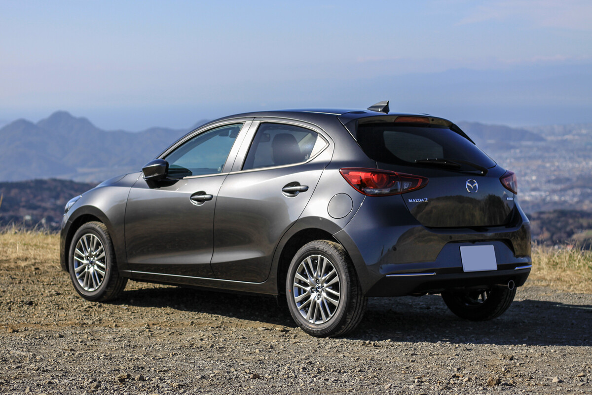 Mazda2 納車から約3ヶ月が経ちました Roadstrom Mazda2 納車から約3ヶ月が経ちました Roadstrom