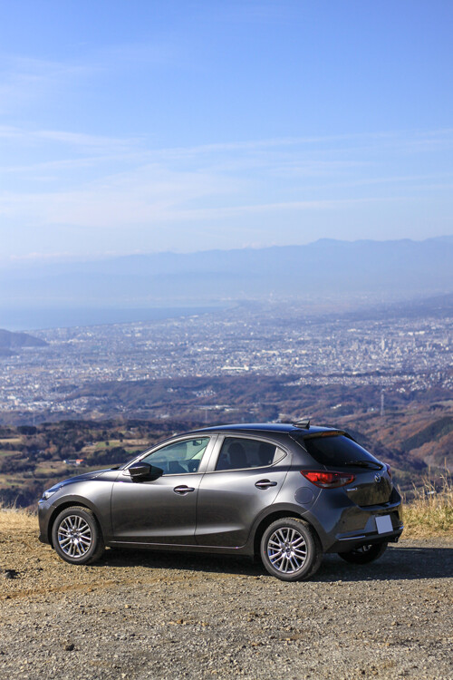 Mazda2のホーンの音 Roadstrom
