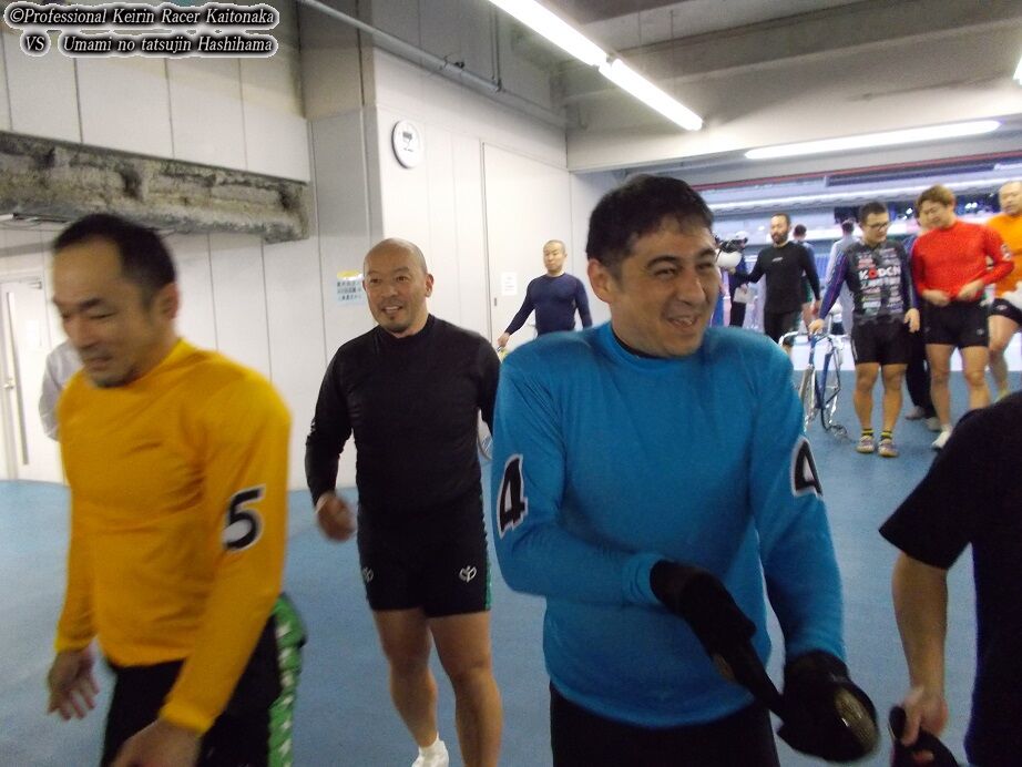 細川秀勝選手ラストラン 現役競輪選手 垣外中勝哉 Vs 馬見の達人 橋浜保子 細川秀勝選手ラストラン 現役競輪選手 垣外中勝哉 Vs 馬見の達人 橋浜保子