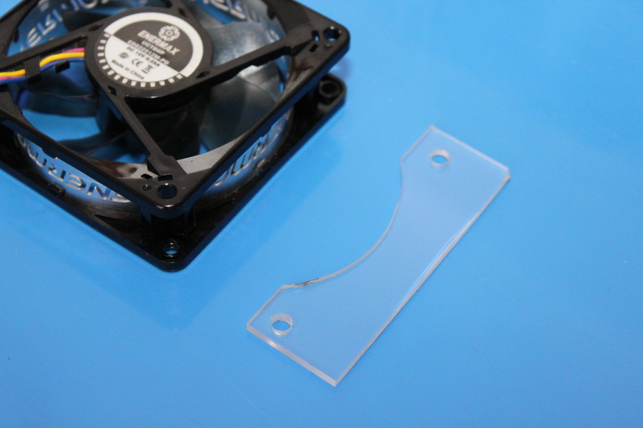 水槽用自作冷却ファン作成してみた 和えびのわっ 誰得 なブログ