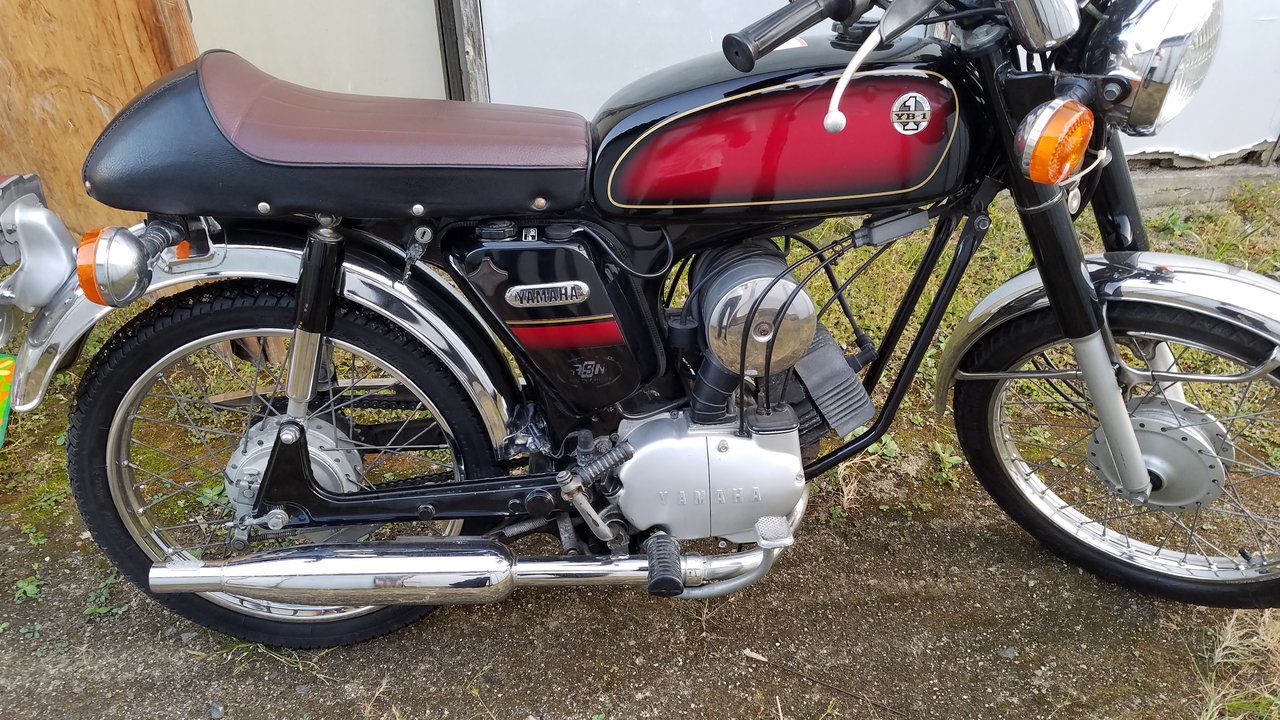 原付のタイヤ交換 YB-1 ブリヂストンG556 : 和えびのわっ! ~誰 原付のタイヤ交換 YB-1 ブリヂストンG556 : 和えびのわっ! ~誰