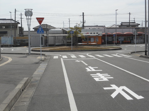 １時停止姶良駅