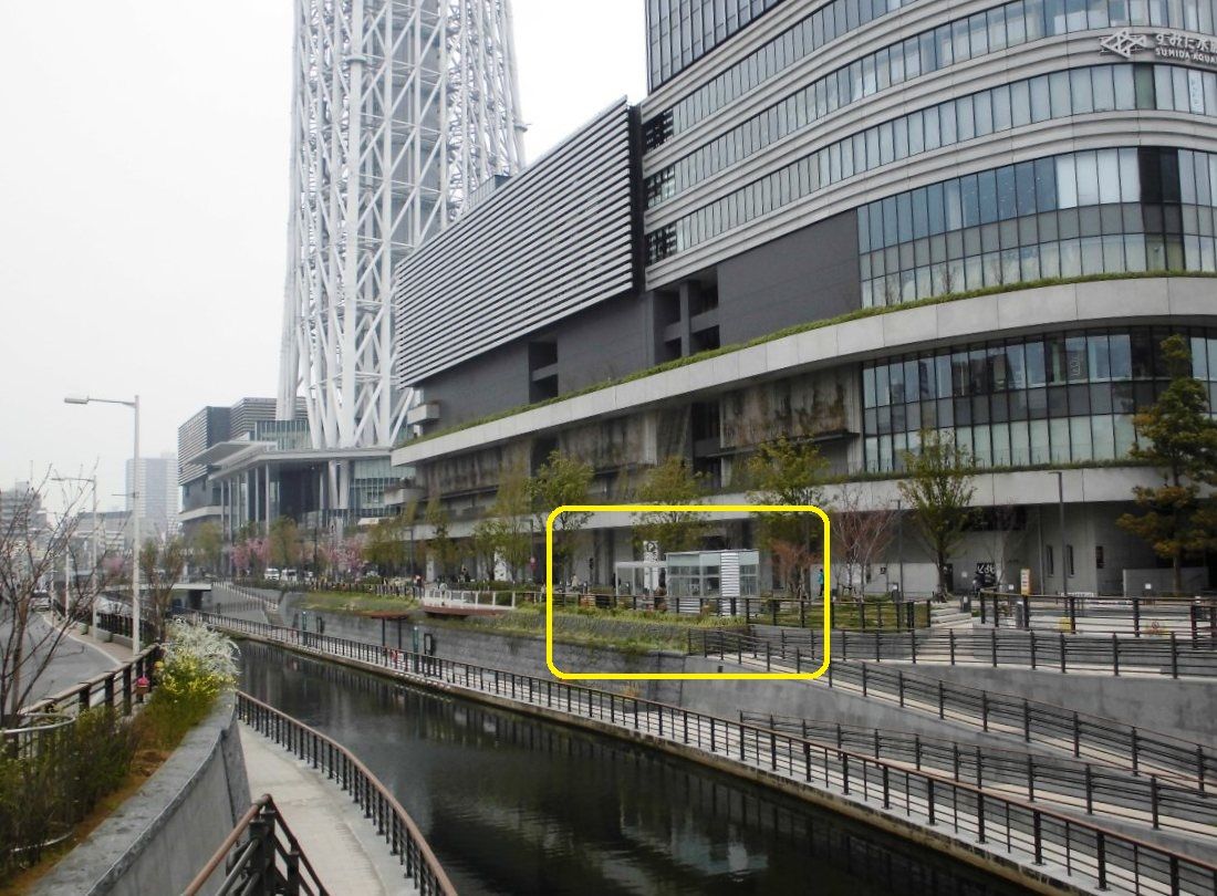 おしなり公園休憩所完成 駅近くの美容室閉店 押上 曳舟周辺の工事と風景 おしなり公園休憩所完成 駅近くの美容室閉店 押上 曳舟周辺の工事と風景