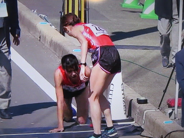 飯田怜 女子駅伝で四つん這い=飯田怜さんを称賛したい : 正見行脚