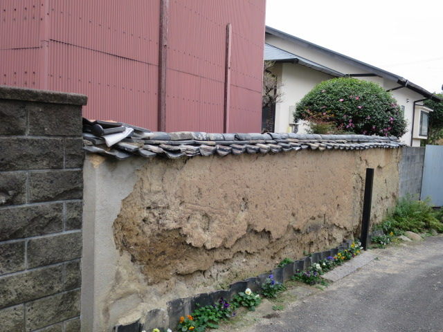 Antiqueな 神武邸土塀 宇美町 正見行脚