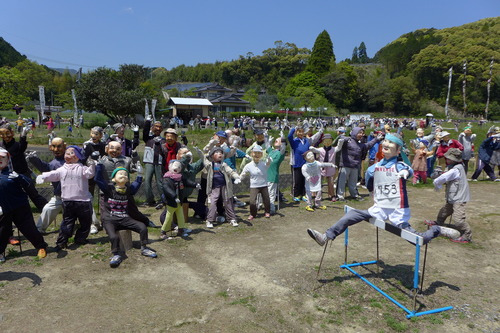 2019.04.20今年の天草市宮地岳町〈かかし村〉のテーマは『オリンピック』！