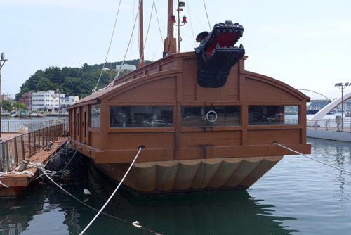 P1540885
