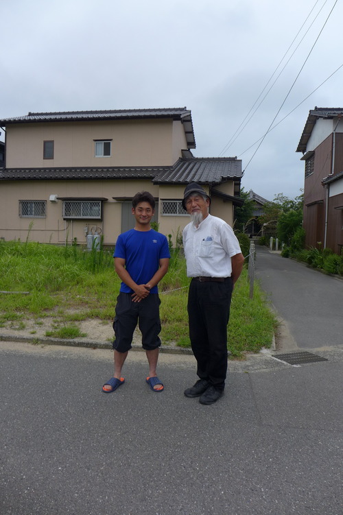 故柴田治さん孫の青年大工柴田謙くん、夢は壮大！たてもの全過程を掌に乗せたいと修行中、津屋崎の近未来へ期待！！