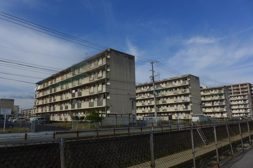 P1500327