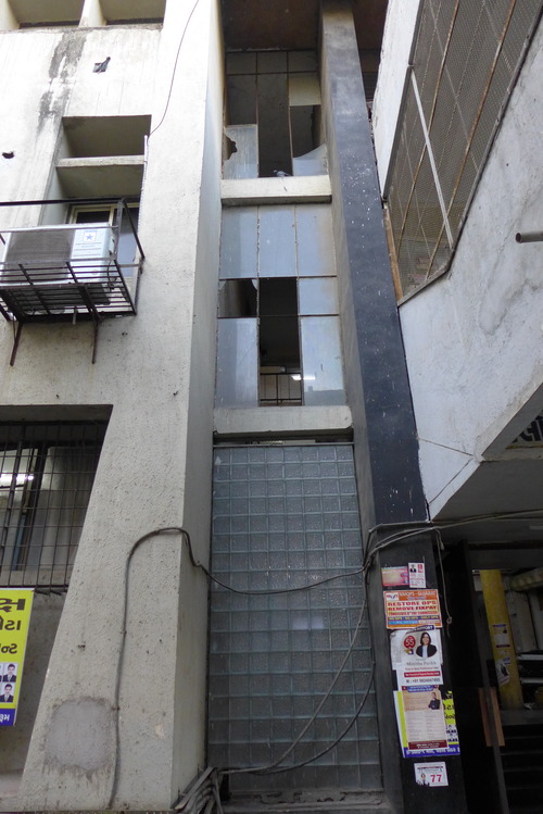 P1480447