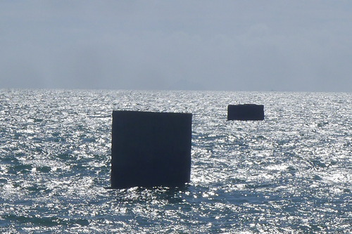 山口県宇部市床波海岸旧長生炭鉱跡地にて「長生炭鉱の水非常を歴史に刻む会」共同代表の井上洋子さん・佐々木明美さん、そして森のクマさん森法房さんとお会いしました。