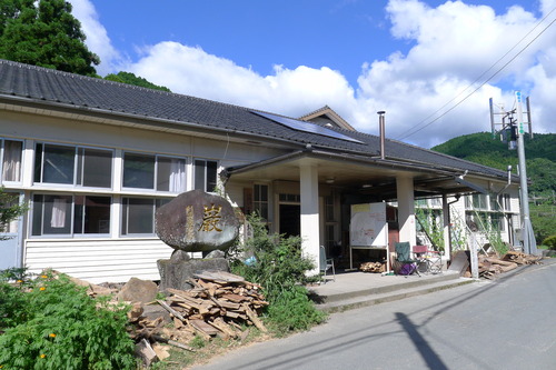 同人森野さん、黒木町へ被災地支援ボランティアへ
