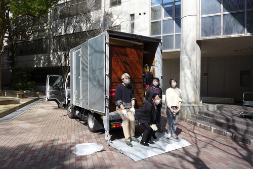 天草へ、ふ印ラボ店じまいの搬送先のひとつは天草市下浦町千葉平五郎石材工場へ！！